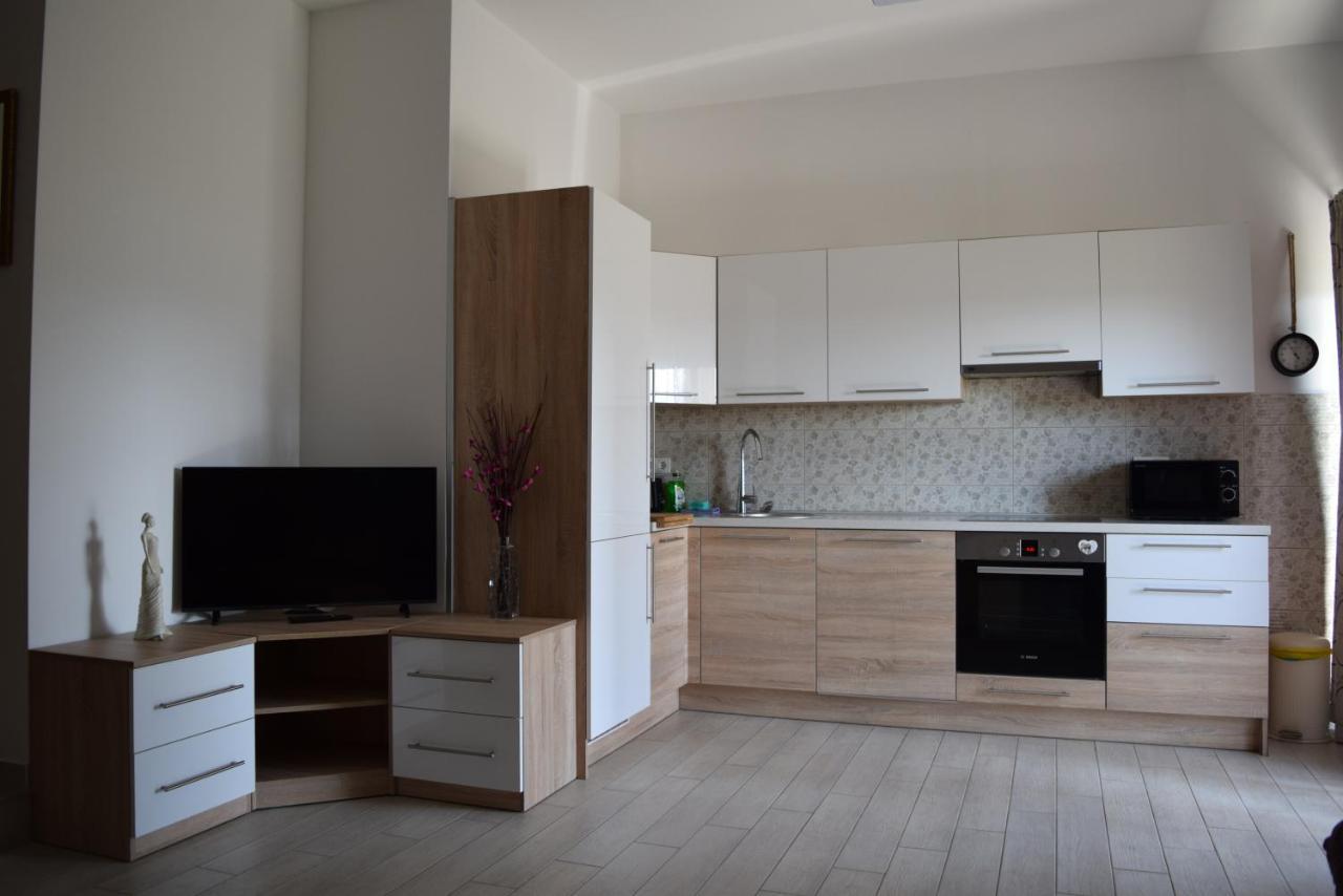 Villa Mio Mare Cres Eksteriør bilde