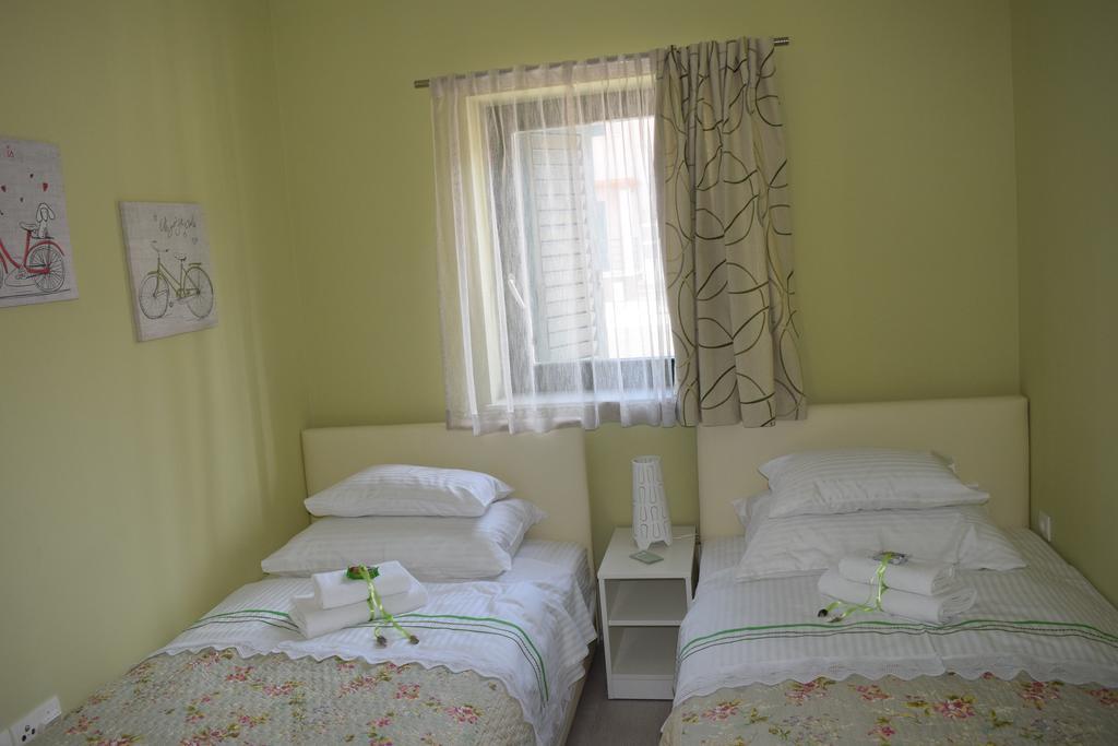 Villa Mio Mare Cres Eksteriør bilde